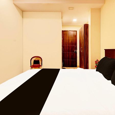 Super Hotel O Mahanadu Formerly Akshaya Bheemas วิเจยาวารา ภายนอก รูปภาพ