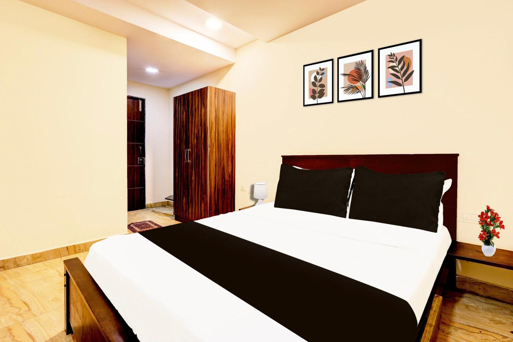 Super Hotel O Mahanadu Formerly Akshaya Bheemas วิเจยาวารา ภายนอก รูปภาพ