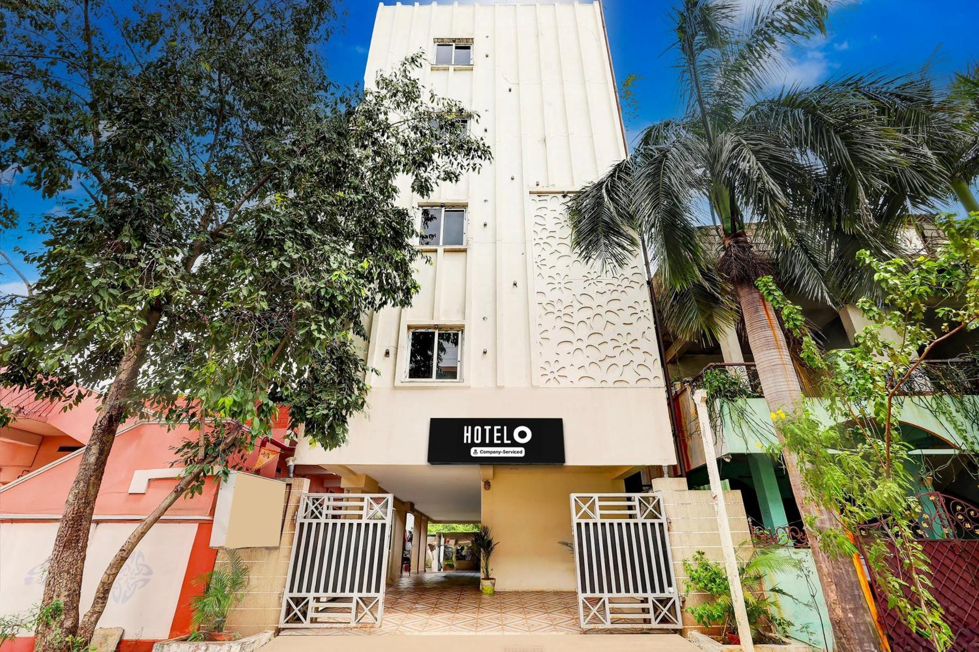 Super Hotel O Mahanadu Formerly Akshaya Bheemas วิเจยาวารา ภายนอก รูปภาพ